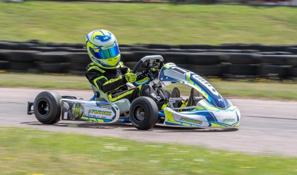 Louie Shines in Tough Karting Weekend
